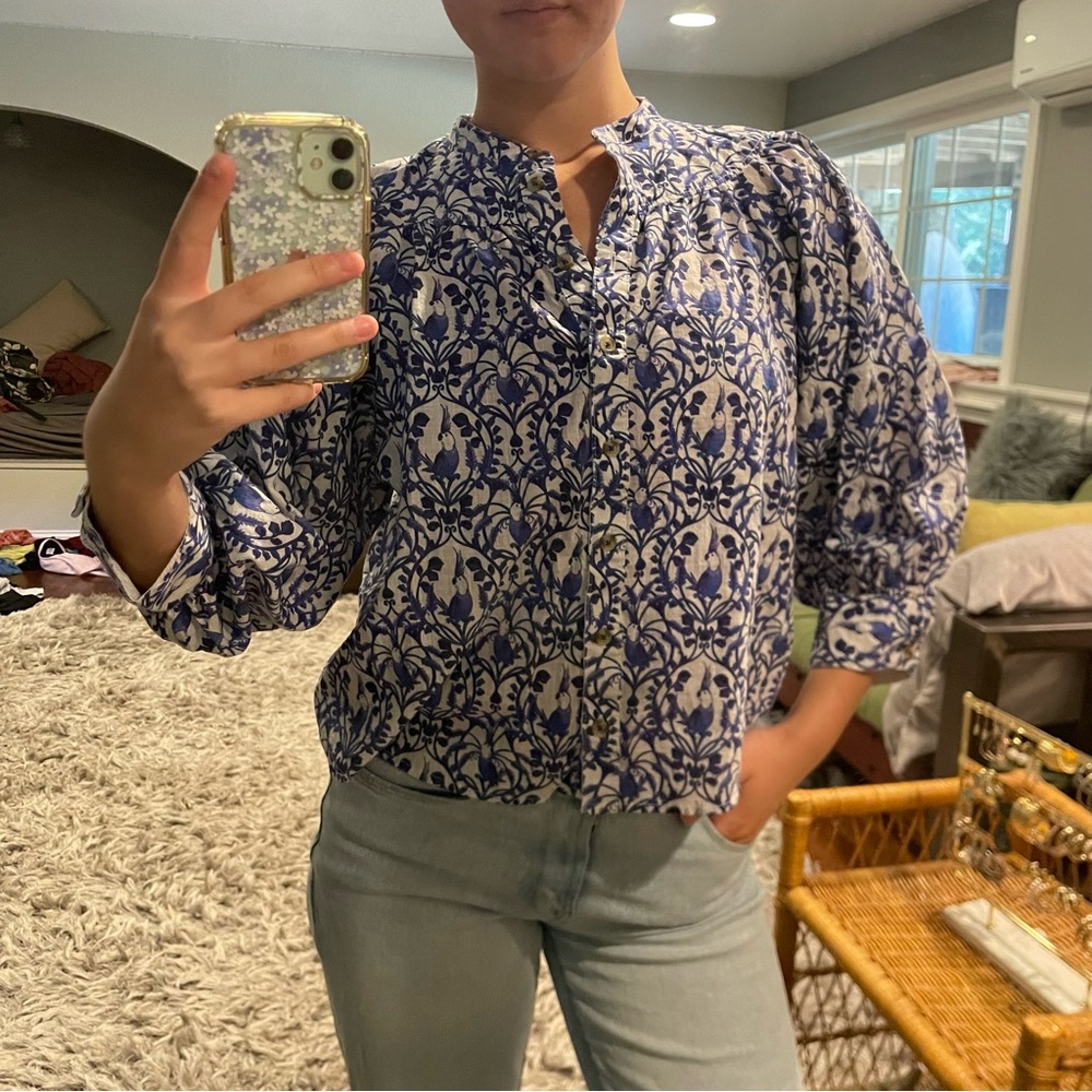 Maeve by Anthropologie- blue parrot shirt
